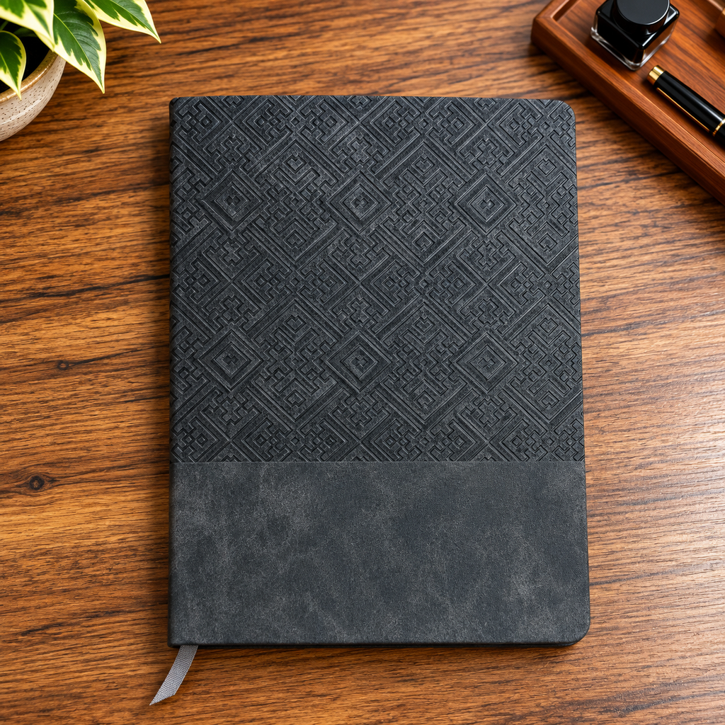 Desenli Deri Defter – Çizgili, 192 Sayfa, 15 × 21 cm